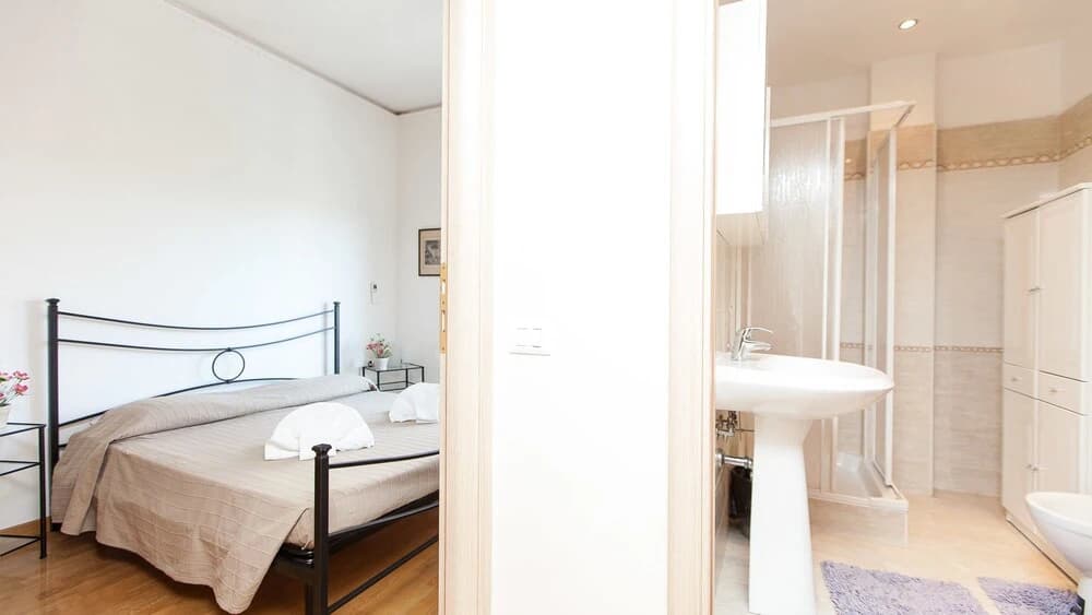 Guinizzelli Apartment - photo 18