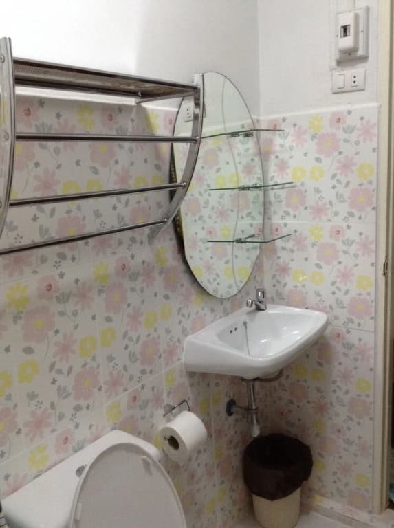 Pin Guest House - photo 8