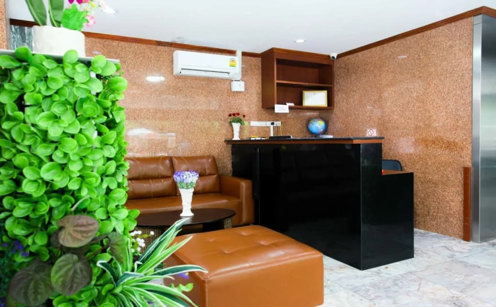 Grand Omari - main photo