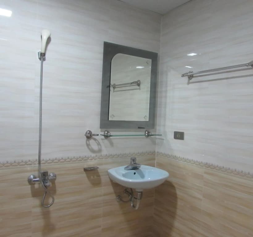 Viet Nhat Halong Hotel - photo 10