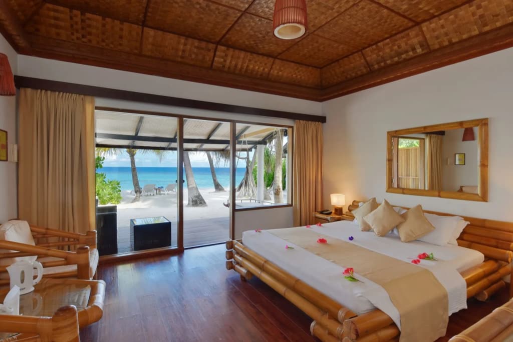 Angaga Island Resort & Spa - photo 3