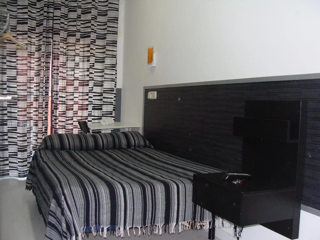 Hostal Oliver - photo 2