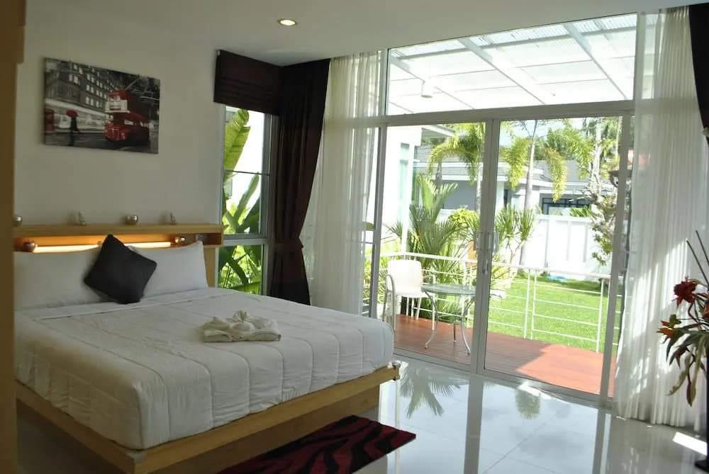 Siam Twins Villa A - photo 5