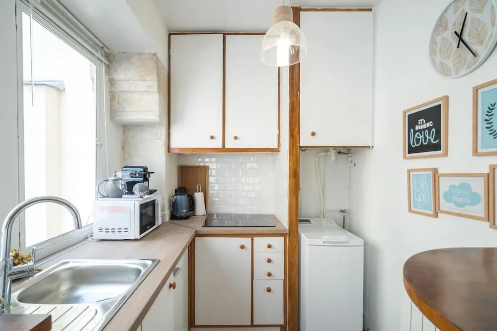 Luxury Suite Marais - AC - Wifi - photo 13