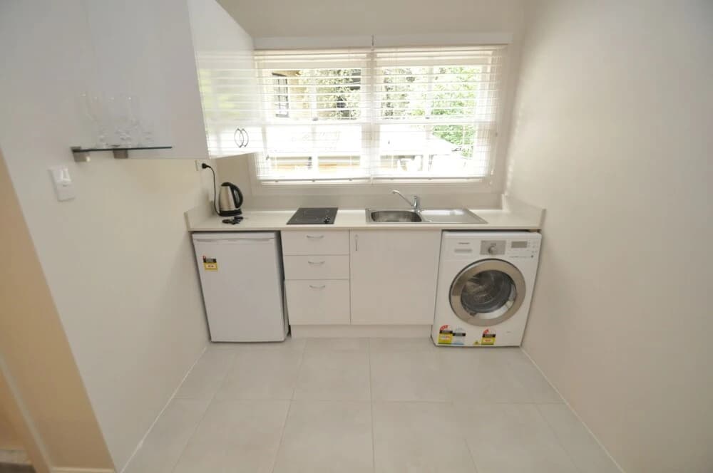 Pyrmont Modern Studios - photo 17