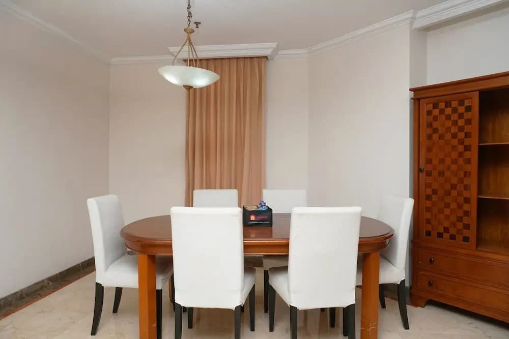Modern and Spacious 2BR at Kusuma Chandra Apartment By Travelio - photo 2