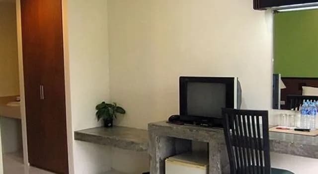 One-D House - photo 4