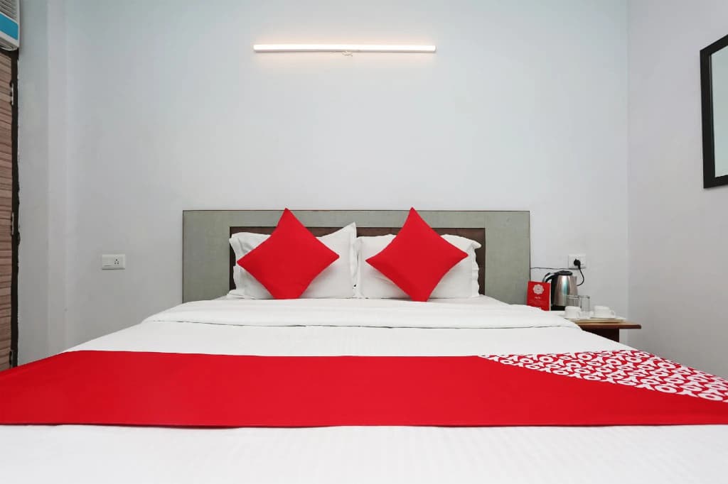 OYO 28715 Acclaim - main photo