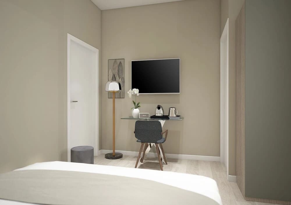 Suites 44 - main photo