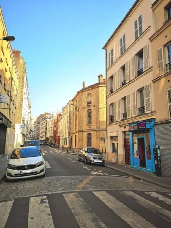 Renovated Studio Near Buttes Chaumont - main photo