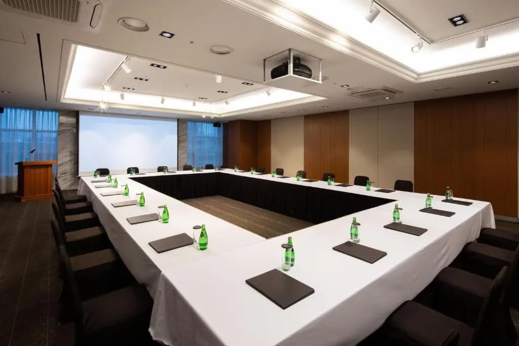 Oakwood Premier Coex Center - photo 19