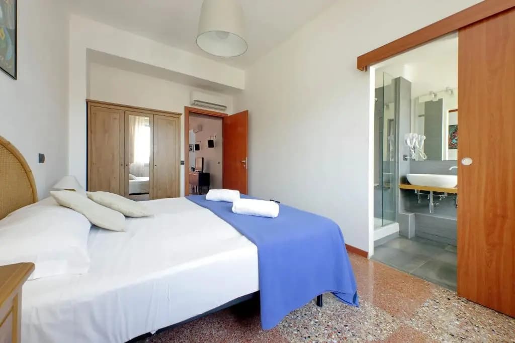 Silvano's Home In Rome - photo 4