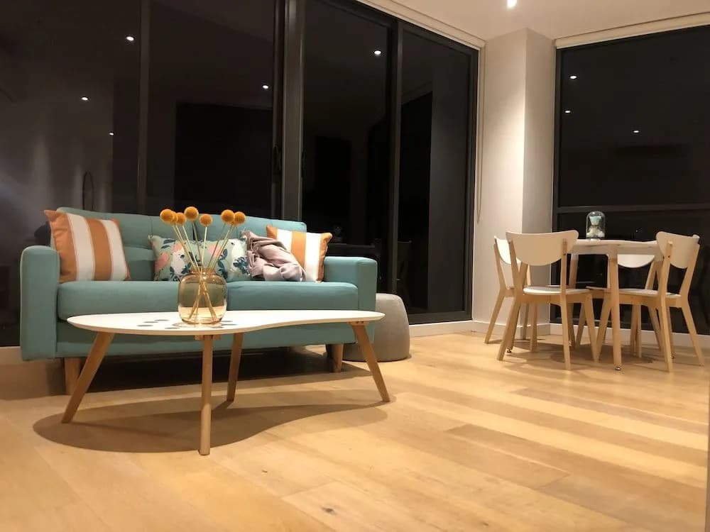 Junction Kew Apartments - photo 2