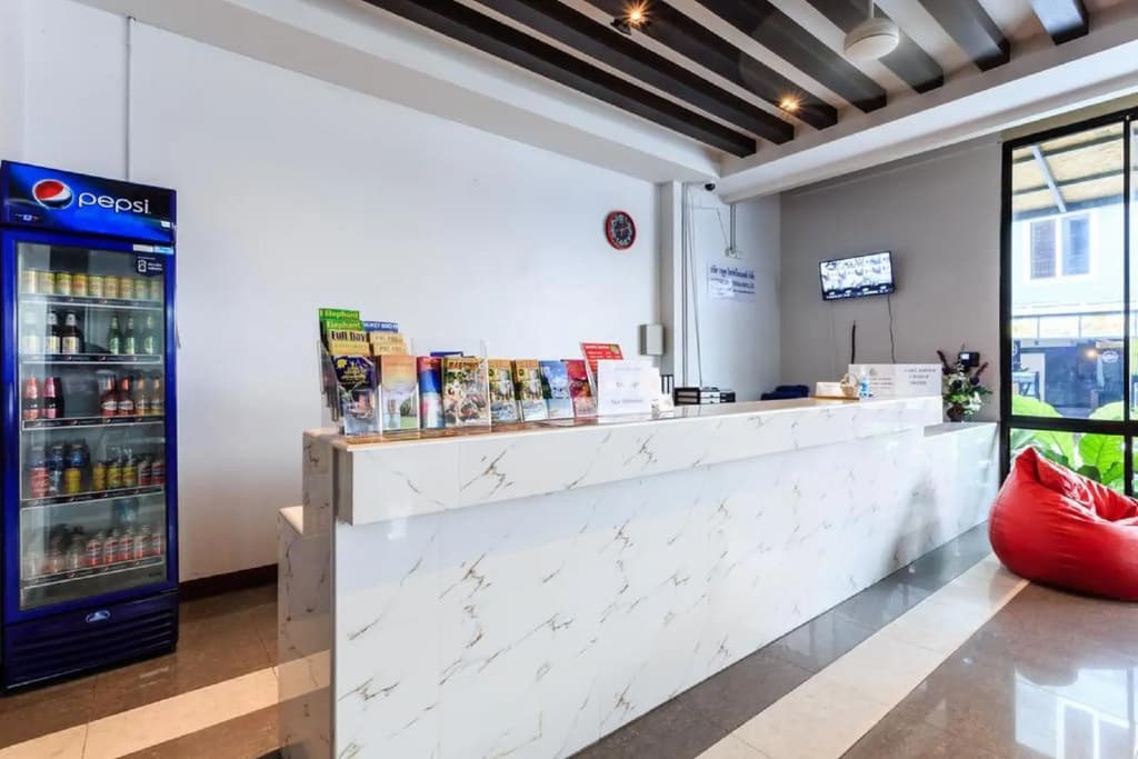 77 Bangla Hotel - photo 12