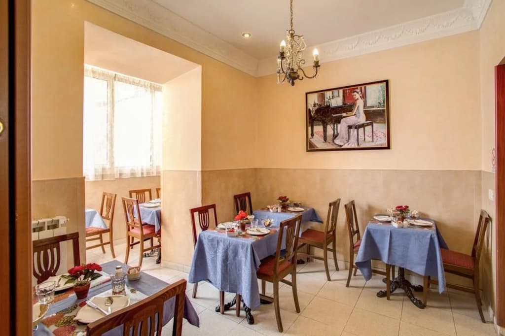 Hotel Caravaggio - photo 12