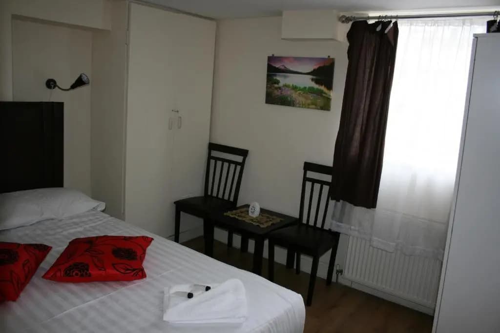 Marble Arch Flat - photo 2