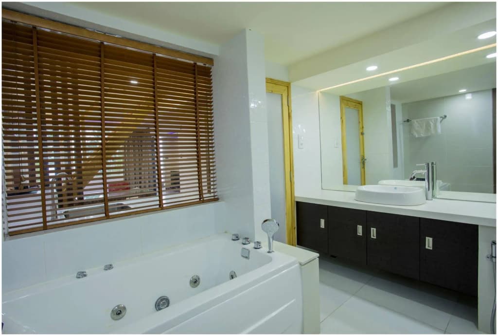 Ripple Beach Inn Hotel - photo 22