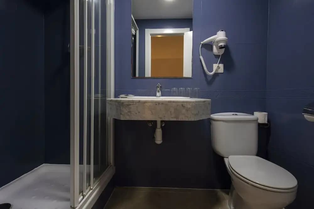Yomo Hostal BCN Port - photo 16