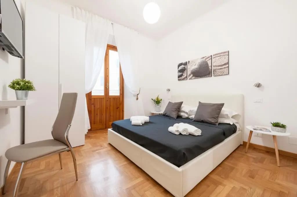 White Flat Labicana - photo 6