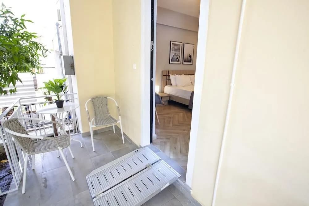 Privilege Flat Renovated Upscale Studio - photo 6