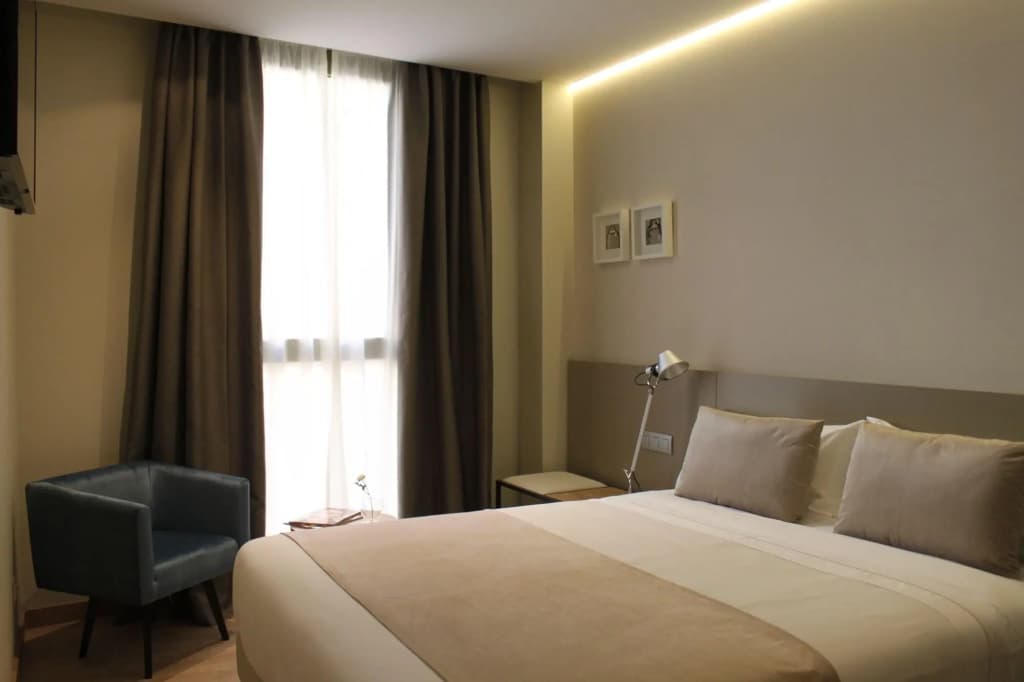 Hotel Well and Come Barcelona - photo 3