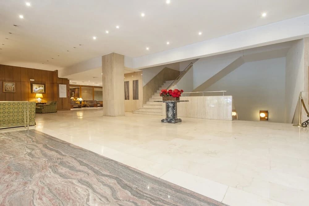 Alterhome Apartamento Plaza de Castilla III - photo 10