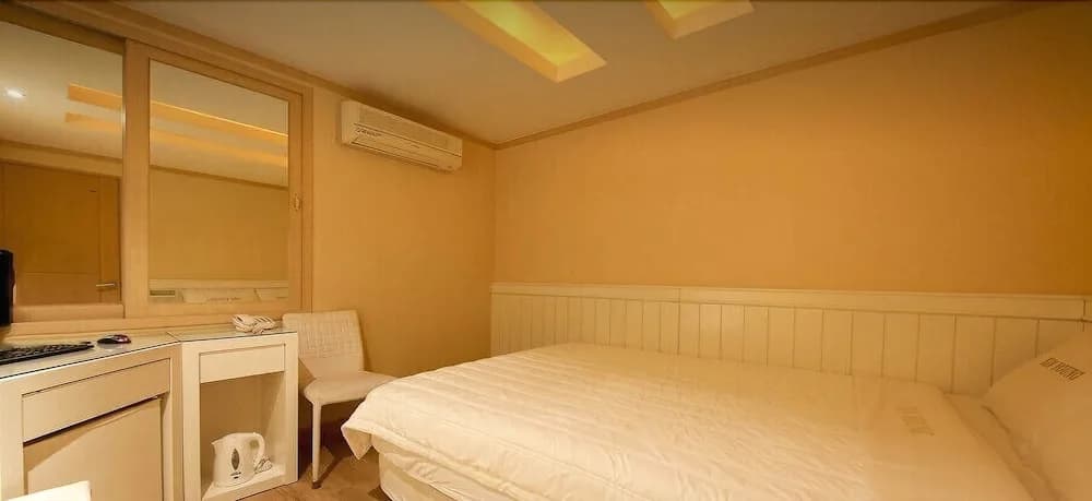 Sinyoung Motel - photo 4