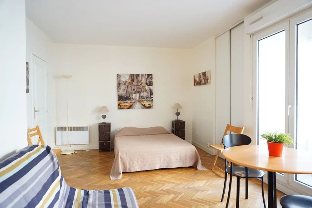 Grenelle - Studio - Paris 7 - photo 3