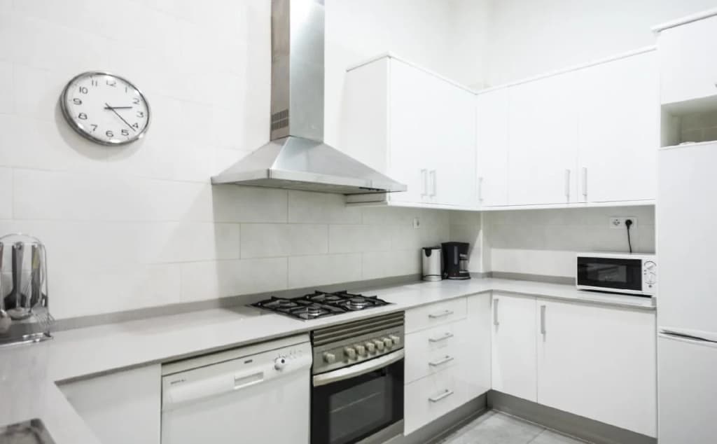 Midtown Luxury Apartments - photo 9