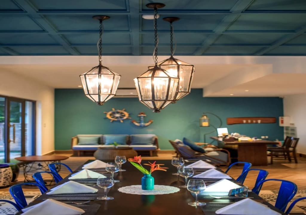 The Blue Alcove - photo 17