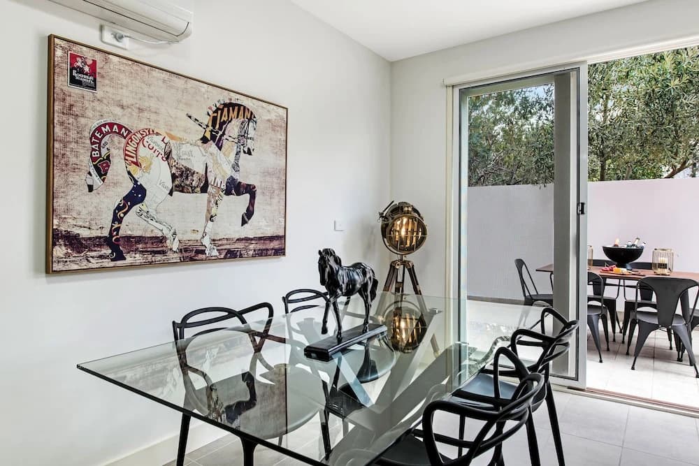 The Post Office Apartments - photo 2