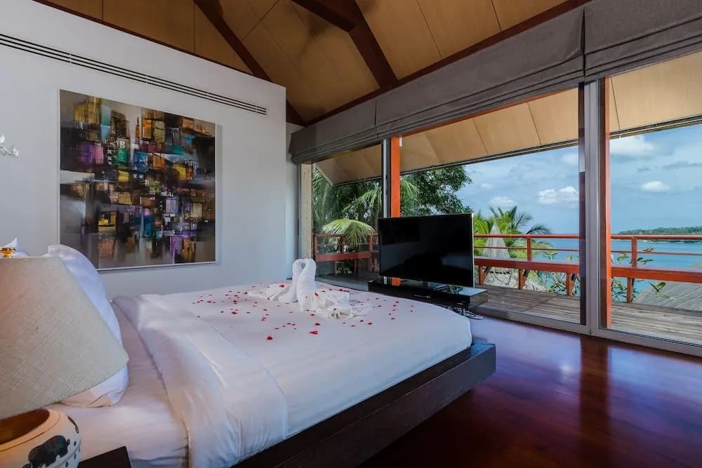 Surin Beach Luxury Villa - photo 2