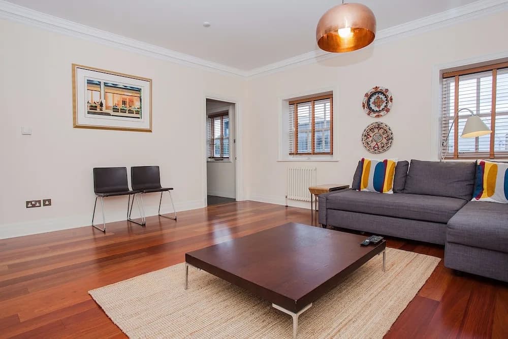 London Bridge Designer Flat - photo 10