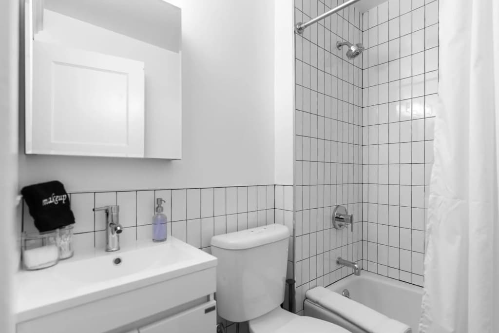 La Monarca Residential Hotel | Queen Room | Unit 106 - photo 6