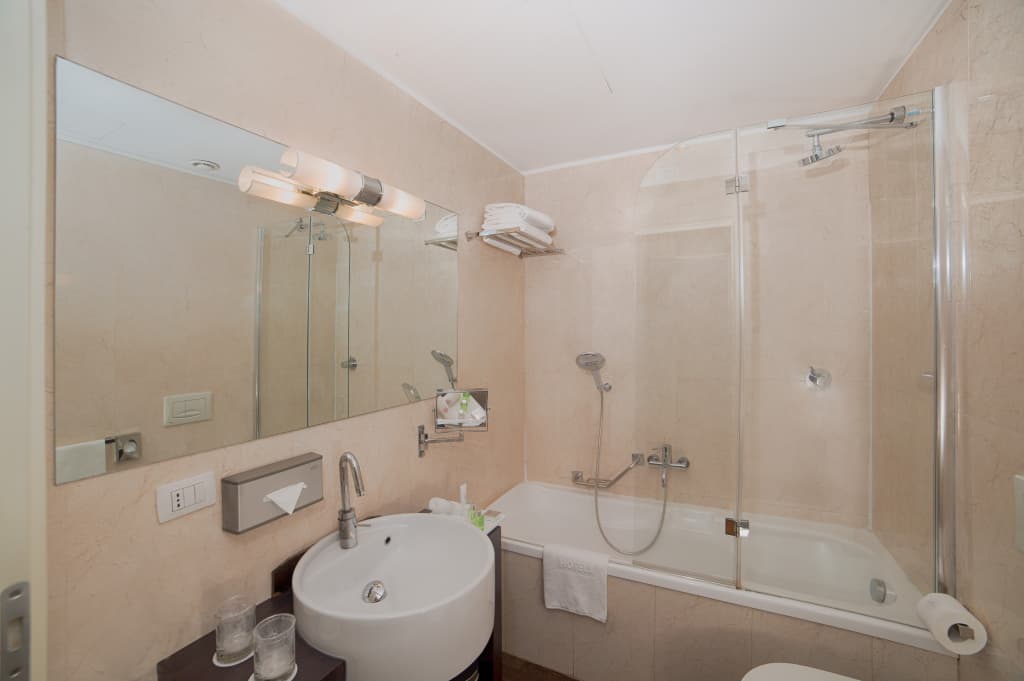 NH Collection Roma Giustiniano Hotel - photo 9