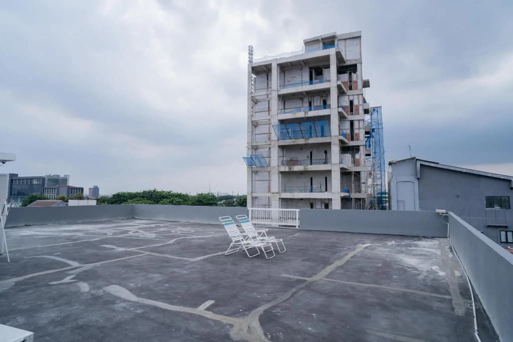 KoolKost Syariah near Arion Mall Rawamangun - photo 4