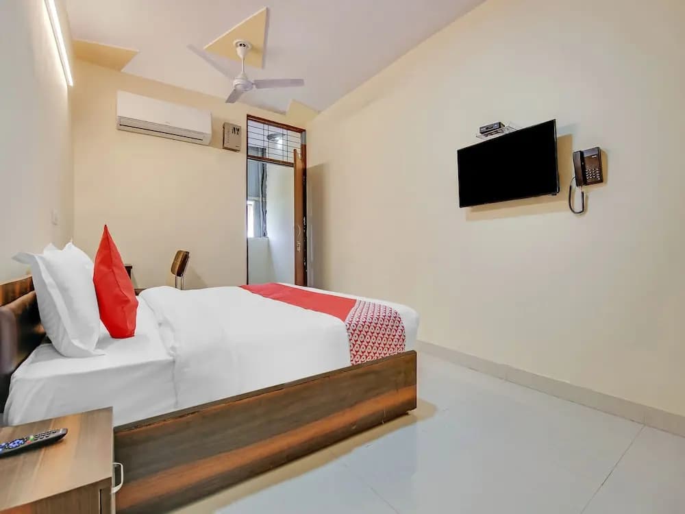 OYO Flagship 39564 Shiv Hotel - photo 6