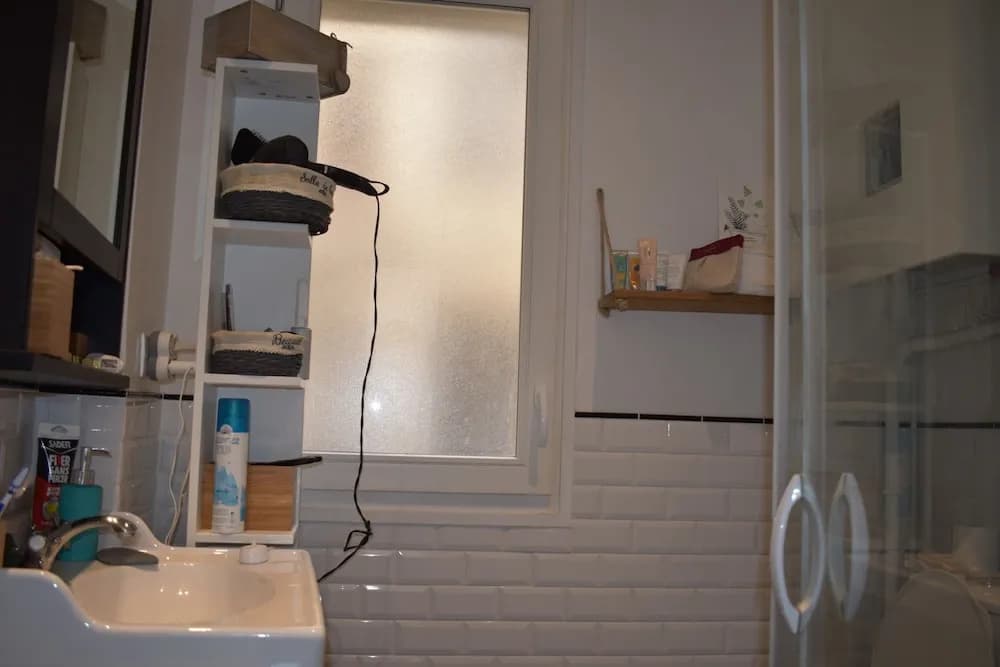 1 Bedroom in Bonne Nouvelle - photo 15