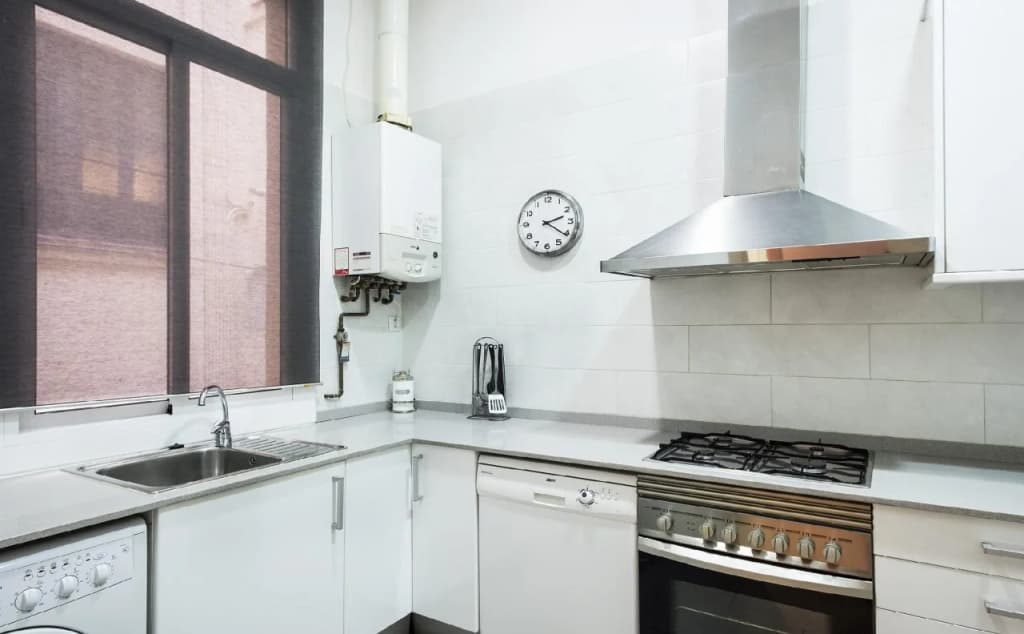 Midtown Luxury Apartments - photo 13