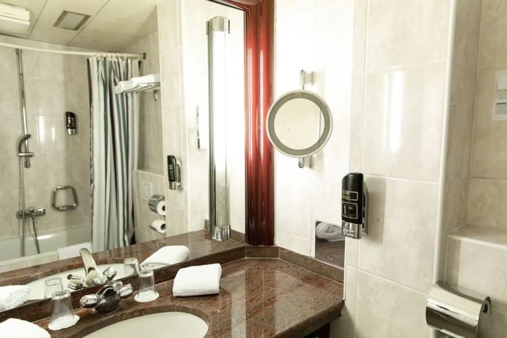 Vayalen Boutique - photo 9