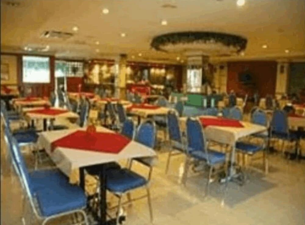 TS Hotel Taman Rinting - photo 9