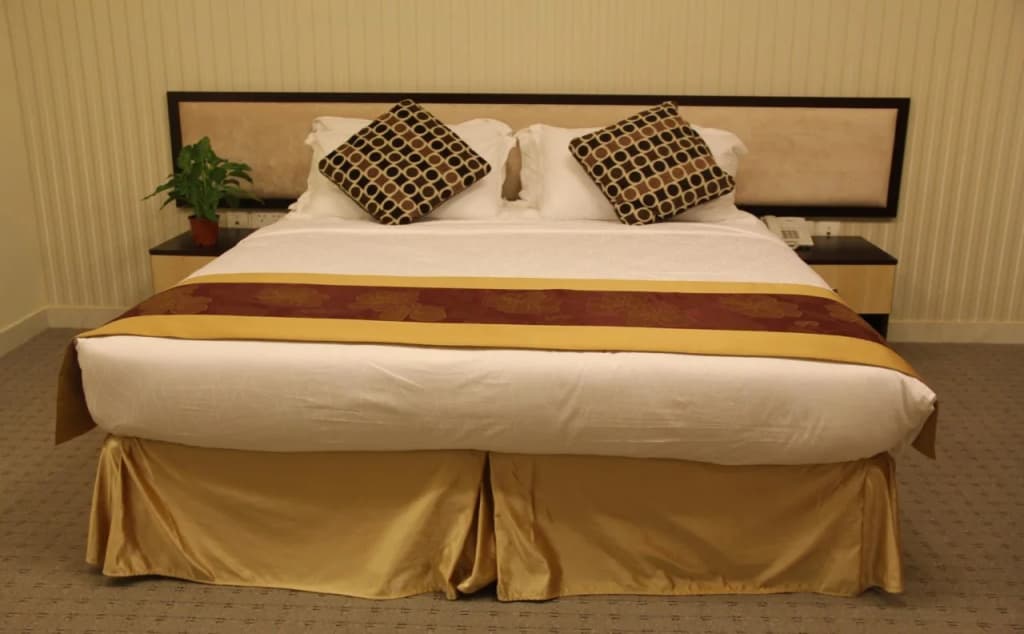 Peninsula Hotel - photo 5