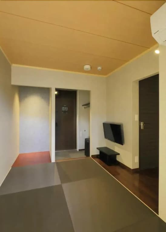 Karasuma Rokujo Hotel - photo 9