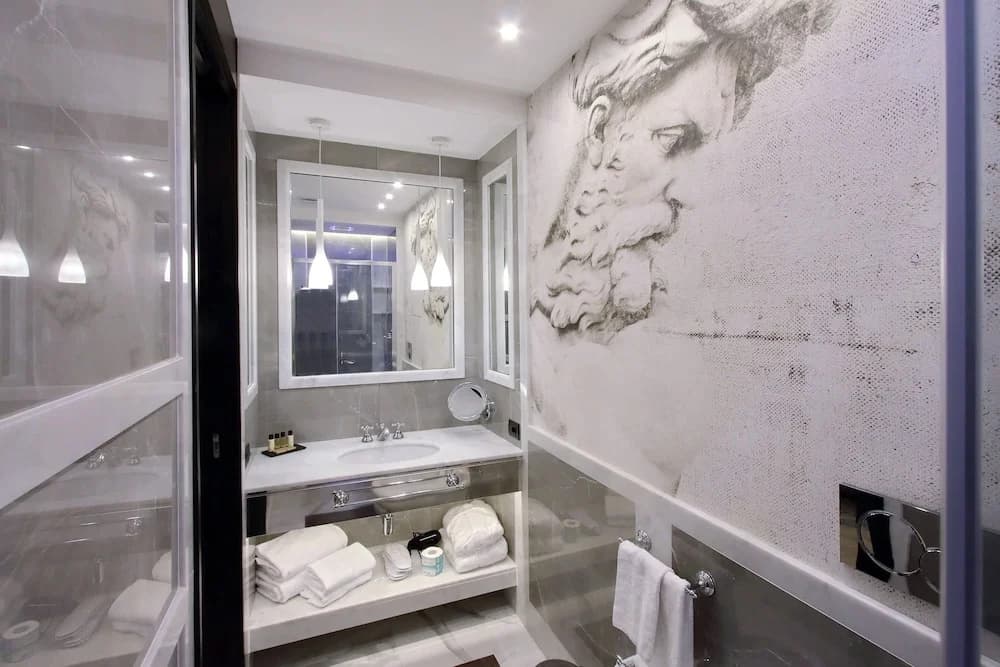 Helmirage Piazza Di Spagna Suite - photo 11