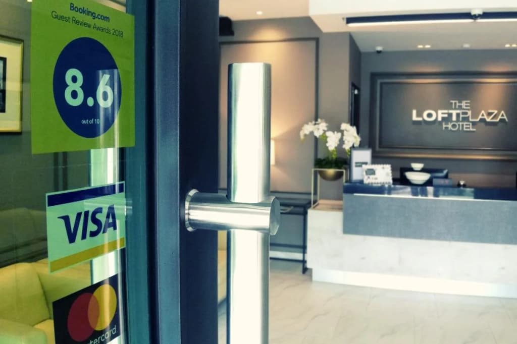 The Loft Plaza Hotel - photo 16