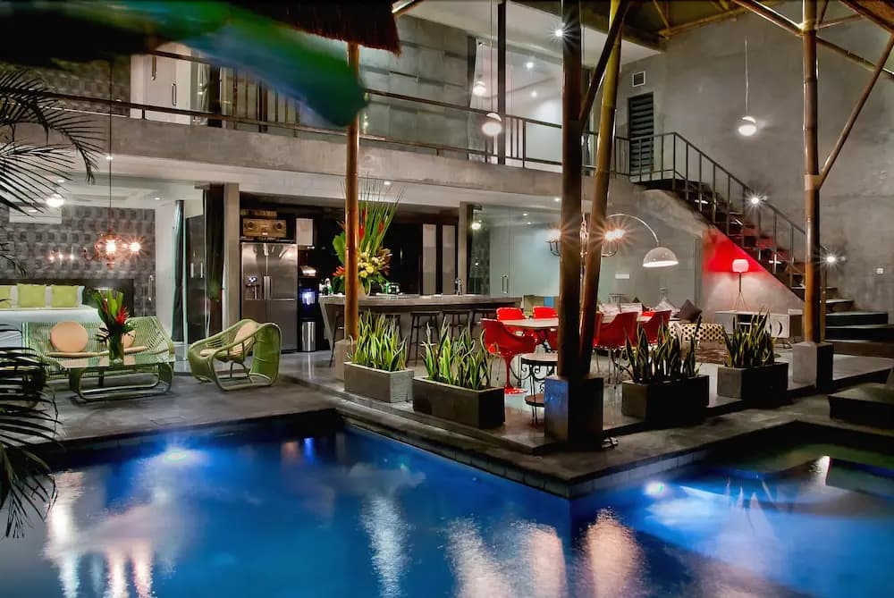 Esha Villa Oberoi - photo 8