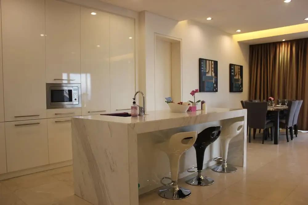 Pavilion Bukit Bintang Modern Suites - photo 27