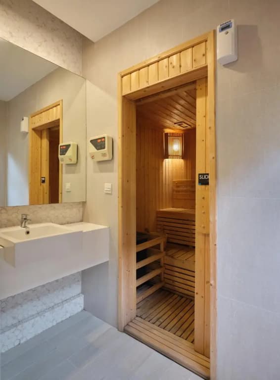 Arden Hotel and Residence Hotel - photo 24