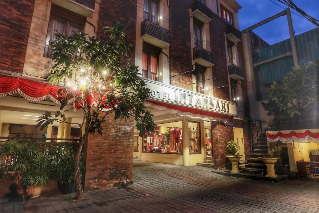 Hotel Intansari - main photo