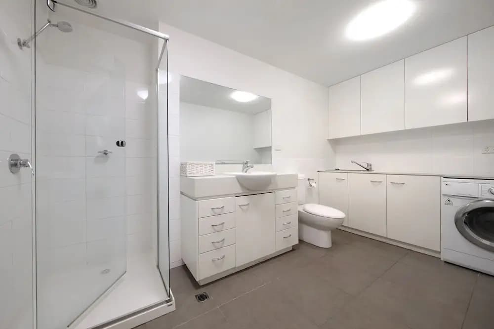 Albert Park Apartments - photo 10